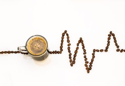 Bere caffè può aumentare il rischio di soffrire di ipertensione (pressione alta) ?