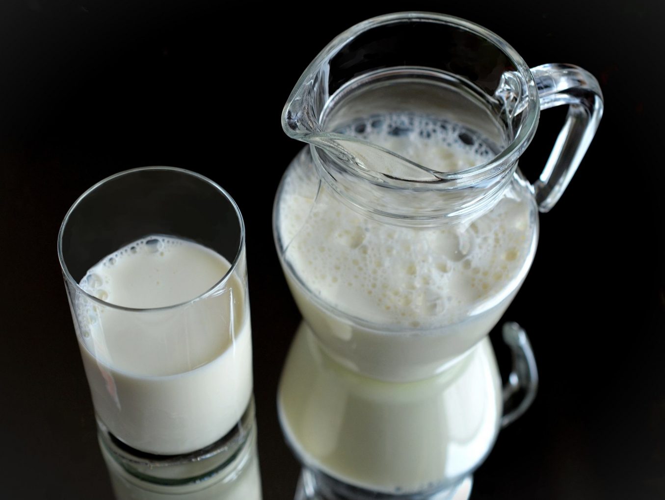 Il latte aumenta i livelli di colesterolo nel sangue?